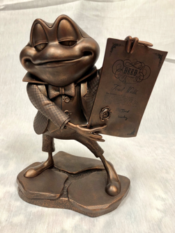 Collectibles_Figure_Mr_Toad.png